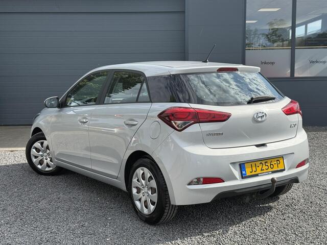 Hyundai I 20 1.0 T-GDI i-Drive Cool 1e Eigenaar,Airco,Elektr. Ramen,Trekhaak,N.A.P,APK tot 07-2026