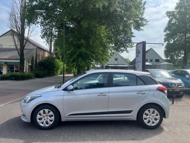 Hyundai I 20 1.2 LP I-DRIVE COOL / AIRCO / RADIO / ELEK. RAMEN / TREKHAAK