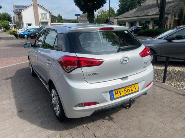 Hyundai I 20 1.2 LP I-DRIVE COOL / AIRCO / RADIO / ELEK. RAMEN / TREKHAAK