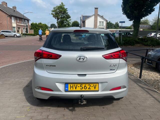 Hyundai I 20 1.2 LP I-DRIVE COOL / AIRCO / RADIO / ELEK. RAMEN / TREKHAAK