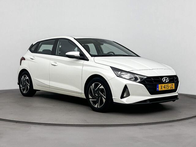 Hyundai I 20 1.2 MPI Comfort | Apple Carplay | Android Auto | Camera | Parkeersensoren | Cruise control | Airco|