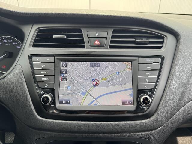 Hyundai I 20 1.0 T-GDI Comfort / Navigatie / Airco / Trekhaak / Cruise Control / Achteruitrijcamera / NL Auto /