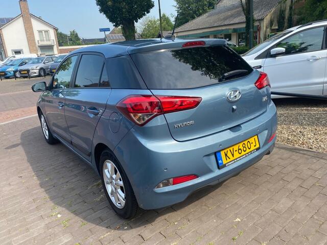 Hyundai I 20 1.0 T-GDI GO! 2016 / AIRCO / NAVI-CAMERA / PDC / CRUISE CTR. / LMV
