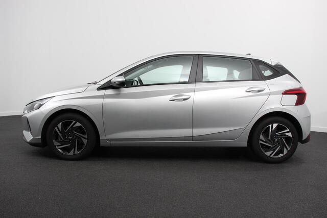 Hyundai I 20 1.0 T-GDI 100pk Comfort | Climate Control | Camera | Parkeer sensoren | Lichtmetalen Velgen | Dab