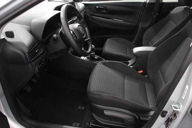 Hyundai I 20 1.0 T-GDI 100pk Comfort | Climate Control | Camera | Parkeer sensoren | Lichtmetalen Velgen | Dab