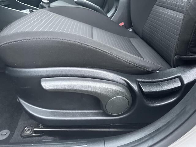 Hyundai I 20 1.0 T-GDI Comfort Smart | Rijklaarprijs dus GEEN afleverkosten! | Navigatie | Airco | Cruise Control |