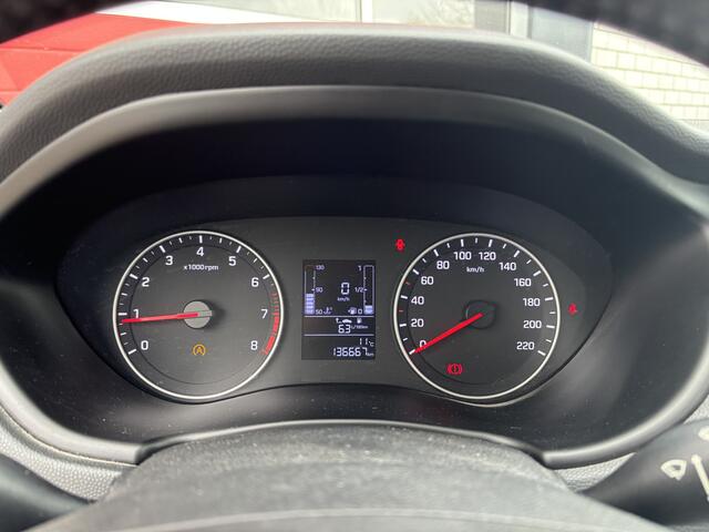 Hyundai I 20 1.0 T-GDI Comfort CARPLAY / CAMERA / DAB+ / CRUISE / PDC / NL-AUTO