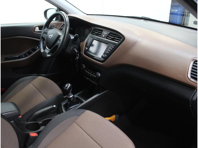 Hyundai I 20 1.0 T-GDI Comfort CLIMATE | CRUISE | CAMERA | DAB | NAVI | LED | PDC