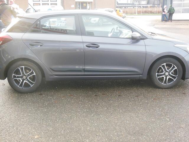 Hyundai I 20 1.2 HP i-Motion Staat in Hardenberg