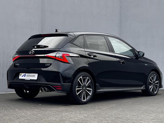 Hyundai I 20 1.0 T-GDI N Line 100 pk / Fabrieksgarantie tot 09-2027** / Navigatie / Apple Carplay Android / Stuur- en stoelverwarming / 17" LM wielen / Winterwielenset tegen meerprijs ¤ 499 /