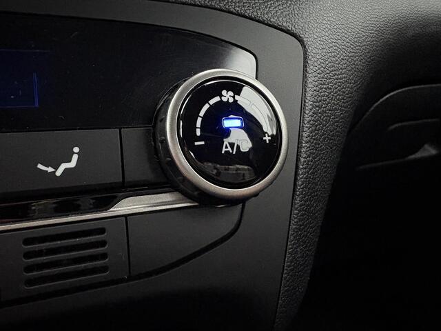 Hyundai I 20 1.0 T-GDI Comfort / Airco / Apple Carplay/Android Auto / Cruise control / Navigatiesysteem full map / Set zomerbanden op velg /