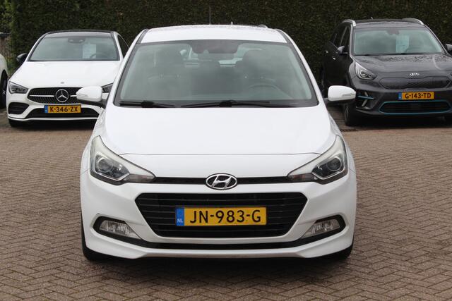 Hyundai I 20 1.0 T-GDI Comfort / Camera / Navigatie / Bluetooth / 15'' / Parkeerhulp achter / Cruise Control