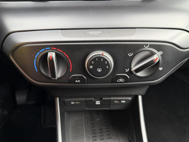 Hyundai I 20 1.0 T-GDI Comfort / Afneembare Trekhaak / 1ste Eigenaar / Dealer Onderhouden / Navigatie via Apple Carplay & Android Auto / Achteruitrijcamera /