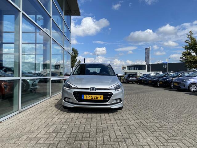 Hyundai I 20 1.0 T-GDI Comfort | Camera | Pdc | Navi |