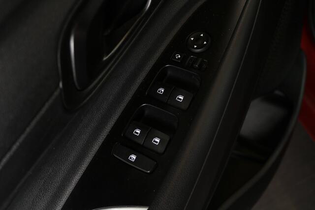 Hyundai I 20 1.2 MPI Comfort | Trekhaak | Dealer onderhouden |