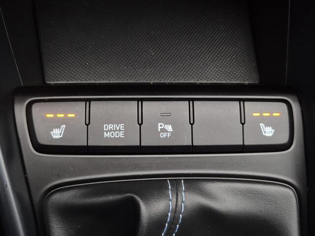 Hyundai I 20 N 1.6 N 204pk Handgeschakeld / Fabrieksgarantie tot 04-2028 / Dealer onderhouden / Achteruitrijcamera / Apple Carplay Android Auto / Cruise control / Parkeersensoren achter / Lichtmetalen wielen 18" /