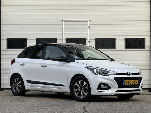 Hyundai I 20 1.0 T-GDI Premium Automaat Navi | Camera | Keyless | Trekhaak