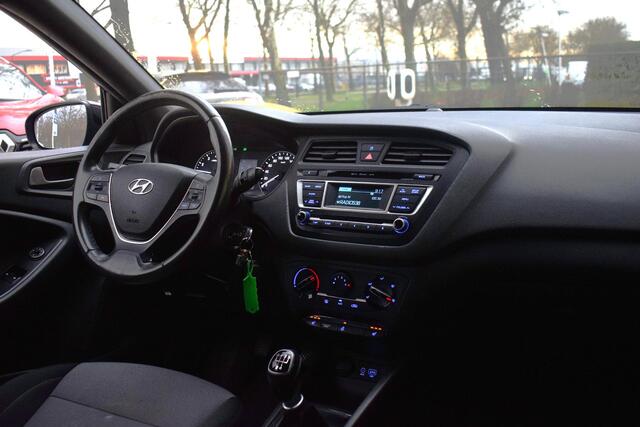 Hyundai I 20 1.0 T-GDI 101PK Comfort |STOEL+STUURVW|LMV|AC|CRUI Hyundai i20 1.0 T-GDI 101PK Comfort met stoel+stuurver/ecc/lmv