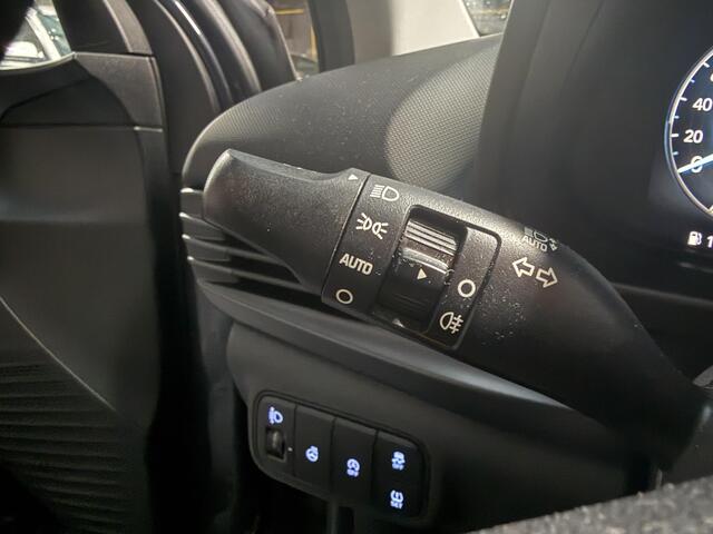 Hyundai I 20 1.2 MPI Comfort Stuur en Stoel verwarming, leuke luxe auto met een zuinige motor