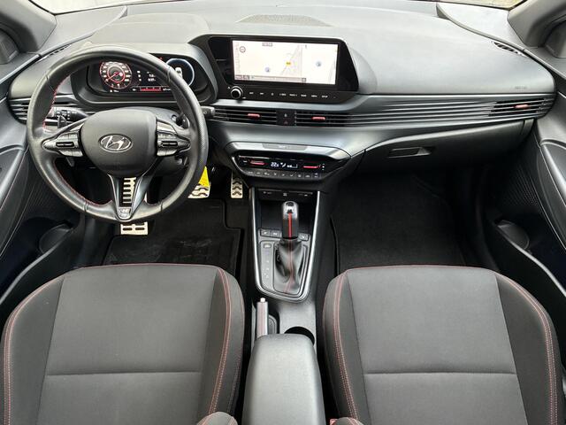 Hyundai I 20 1.0 T-GDI N Line Automaat / Fabrieksgarantie t/m 11-2027 / Dealer onderhouden / Stoel-/Stuurverwarming / Apple Carplay/Android Auto / Achteruitrijcamera / Cruise Control / Navigatie / Bluetooth /