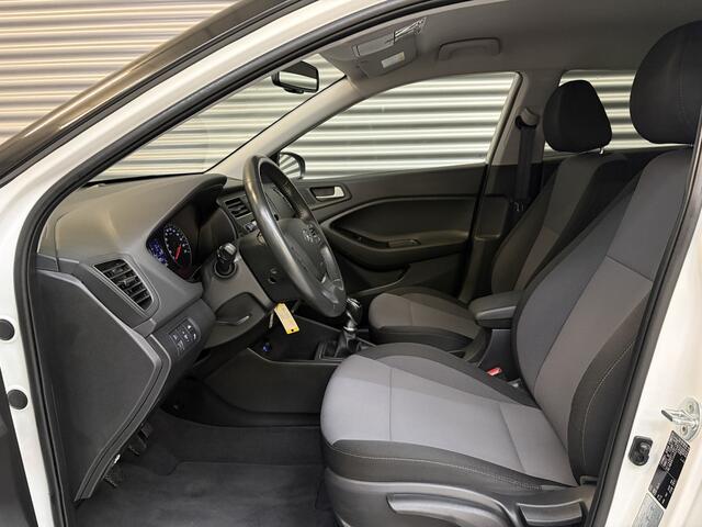 Hyundai I 20 1.0 T-GDI 100 PK/CLIMA/NAVI/PDC/CARPLAY/CAM/ENZ