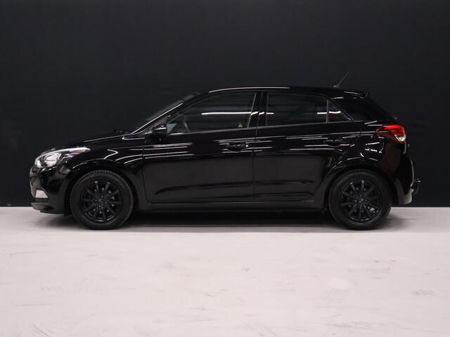 Hyundai I 20 1.4i i-Vision Automaat [TREKHAAK, AIRCO, PARKEERSENSOR, RADIO, NIEUWSTAAT]