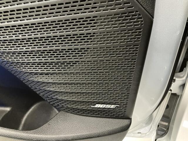 Hyundai I 20 1.0 T-GDI Premium / Navigatie / Camera / Stoel- en Stuurverwarming / Adaptive Cruise Control / BOSE Audio / Climate Control / LED Verlichting / Digitaal Dashboard /