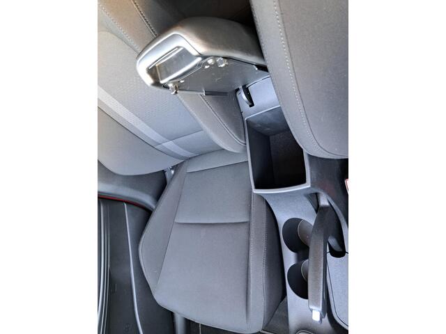 Hyundai I 20 1.0 T-GDI Premium Stoelverwarming | Trekhaak | Parkeersensoren