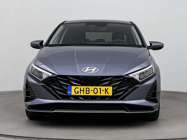 Hyundai I 20 1.0 T-GDI Premium | All Seasons | Achteruitrij camera | Stoel & stuurverwarming | Cruise control | Dodehoek detectie |