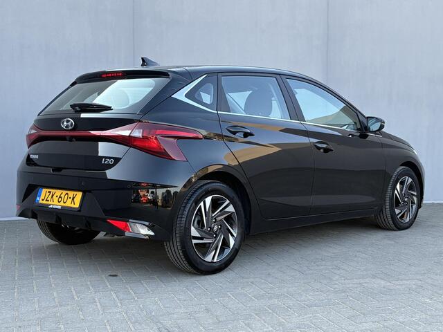 Hyundai I 20 1.0 T-GDI Comfort Smart / Fabrieksgarantie t/m 8-2028 / Volledig Onderhouden / Navigatie via Apple Carplay/Android Auto / Stuur-/Stoelverwarming / Achteruitrijcamera / Cruise Control / Climate control / Trekgewicht 1110 kg /