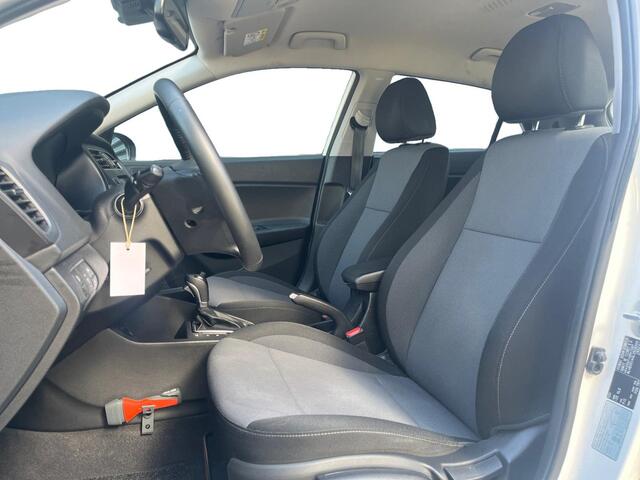 Hyundai I 20 Comfort 1.0 T-GDI 100pk AUTOMAAT | CLIMA | CRUISE CONTROL | APPLE CARPLAY / ANDROID AUTO | CAMERA | ELEKTRISCH PAKKET |