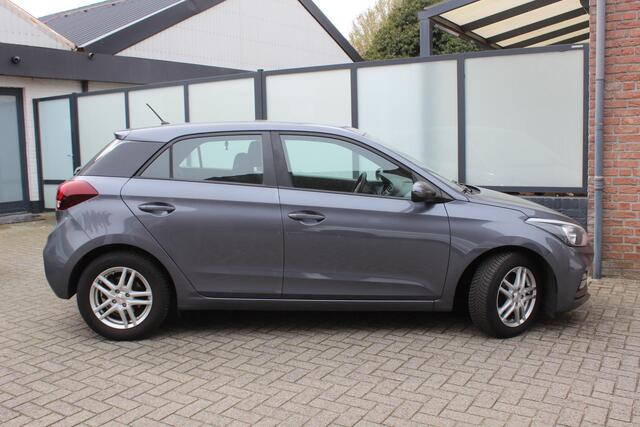Hyundai I 20 1.0 T-GDI Comfort 100pk, Cruise, Pdc, All Season, Lmv