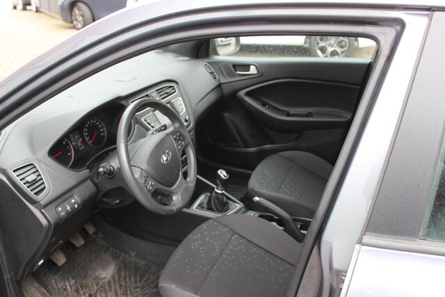Hyundai I 20 1.0 T-GDI Comfort 100pk, Cruise, Pdc, All Season, Lmv