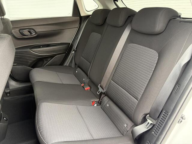 Hyundai I 20 1.0 T-GDI Premium / Trekhaak ( 1110 kg ) / Achteruitrijcamera / Parkeersensoren v/a / voorstoelen verwarmd /
