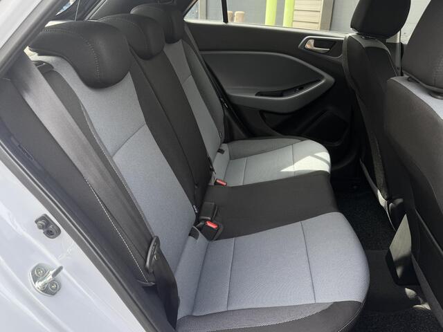 Hyundai I 20 1.2 HP i-Motion | 1E Eig | Carplay | Cruise