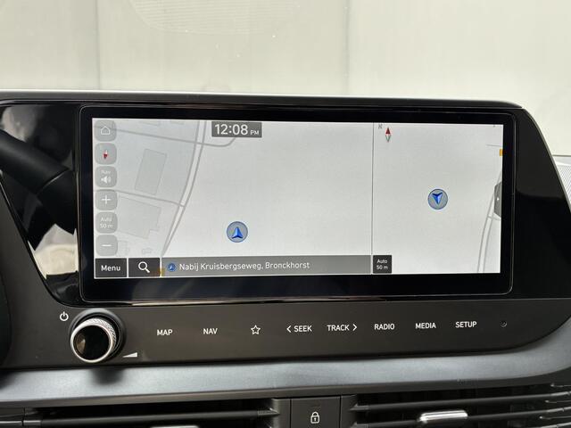 Hyundai I 20 1.0 T-GDI Comfort Smart Automaat / Fabrieksgarantie t/m 6-2030 / Navigatie / Apple Carplay/Android auto / Achteruitrijcamera / DAB /