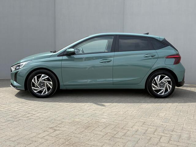 Hyundai I 20 1.0 T-GDI Comfort Smart Automaat / Fabrieksgarantie t/m 6-2030 / Navigatie / Apple Carplay/Android auto / Achteruitrijcamera / DAB /
