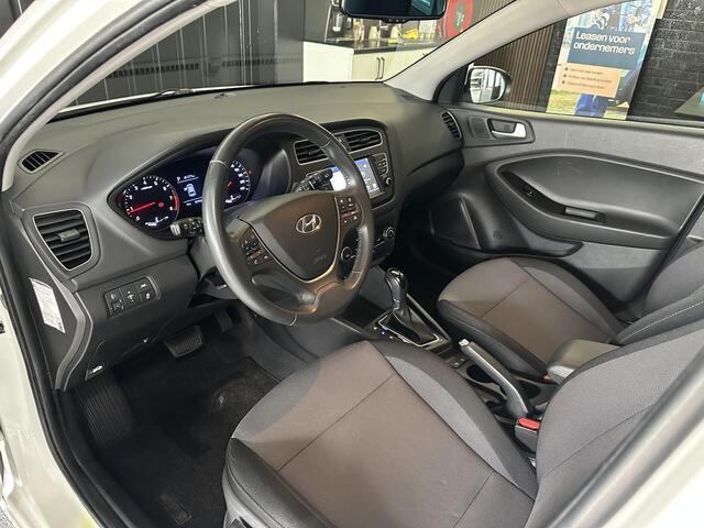 Hyundai I 20 1.0 T-GDI Comfort | 1 Eigenaar | Carplay | Achteruitrijcamera | Navigatie | Cruise Control | DAB Ontvanger |