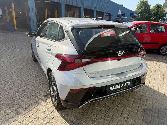 Hyundai I 20 1.2 MPI COMFORT 100PK NAVI LMV AIRCO PDC-CAMERA