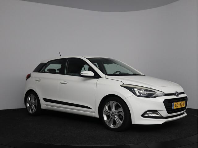 Hyundai I 20 1.0 T-GDI Comfort | Trekhaak | 17'' lichtmetalen velgen |