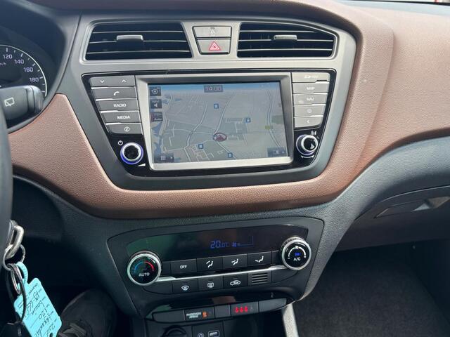 Hyundai I 20 BWJ 2017 | 1.0 T-GDI 100PK Comfort | TREKHAAK | CLIMA | CAMERA | CRUISE | NAVI | PDC |