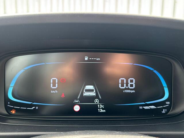 Hyundai I 20 1.0 T-GDI E-Motion / ¤3500,- Voordeel / Uit Voorraad Levrerbaar Navigatie / Apple & Android carplay / Airco / Achteruitrijcamera /