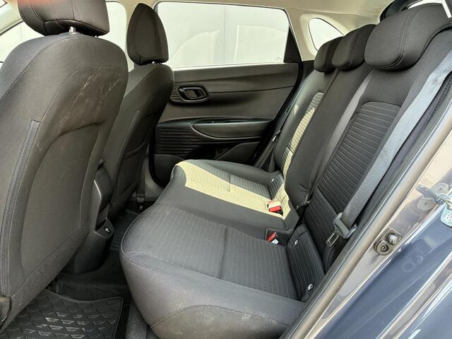 Hyundai I 20 1.0 T-GDI Comfort / Navigatie d.m.v. Apple Carplay/Android Auto / Achteruitrijcamera / Stoel-/Stuurwielverwarming / Bluetooth / Cruise Control /