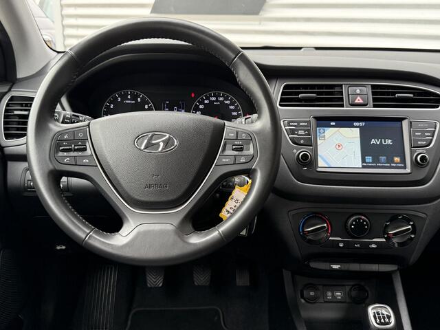 Hyundai I 20 1.0 T-GDI Comfort 1e Eigenaar|Navi|Camera|PDC|Airco|Trekhaak|LM Velgen|APK tot 03-2027