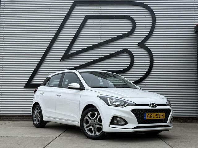 Hyundai I 20 1.0 T-GDI Comfort 1e Eigenaar|Navi|Camera|PDC|Airco|Trekhaak|LM Velgen|APK tot 03-2027