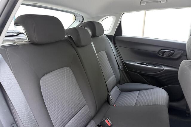 Hyundai I 20 1.0 T-GDI Comfort Smart | Navigatie | Draadloze telefoonlader | Camera | Airco | DAB Radio | Cruise control