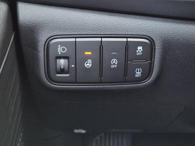 Hyundai I 20 1.0 T-GDI Comfort / Achteruitrijcamera / Stuur- & Stoelverwarming / Navigatie via Apple Carplay of Android Auto / Cruise control / Trekgewicht 1110 kg / Parkeersensoren achter / Lichtmetalen wielen 16" /