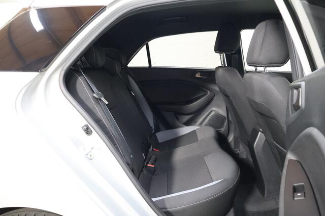 Hyundai I 20 1.0 T-GDI Black Edition | Cruise | Dab | Camera | Navi