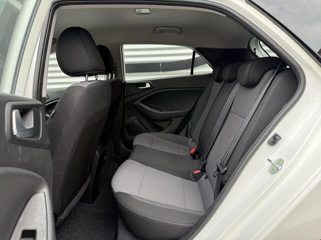 Hyundai I 20 1.0 T-GDI Comfort 1e Eigenaar|Clima|Camera|Cruise|Trekhaak|Navi|PDC|N.A.P|APK tot 04-2027