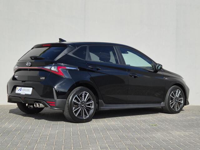Hyundai I 20 1.0 T-GDI N-line / Navigatie via Apple Carplay of Android Auto / Stuur- & Stoel verwarming / Achteruitrijcamera / Cruise control / Parkeersensoren achter / Climate control / Trekgewicht 1110 kg /